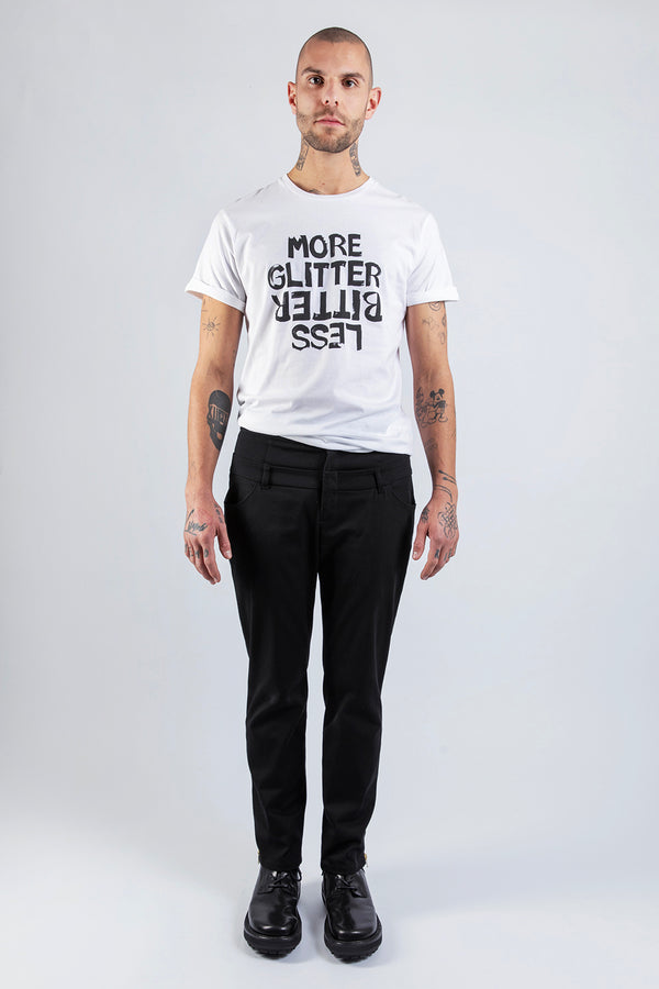 MORE GLITTER LESS BITTER - ステートメントTシャツ - メンズ