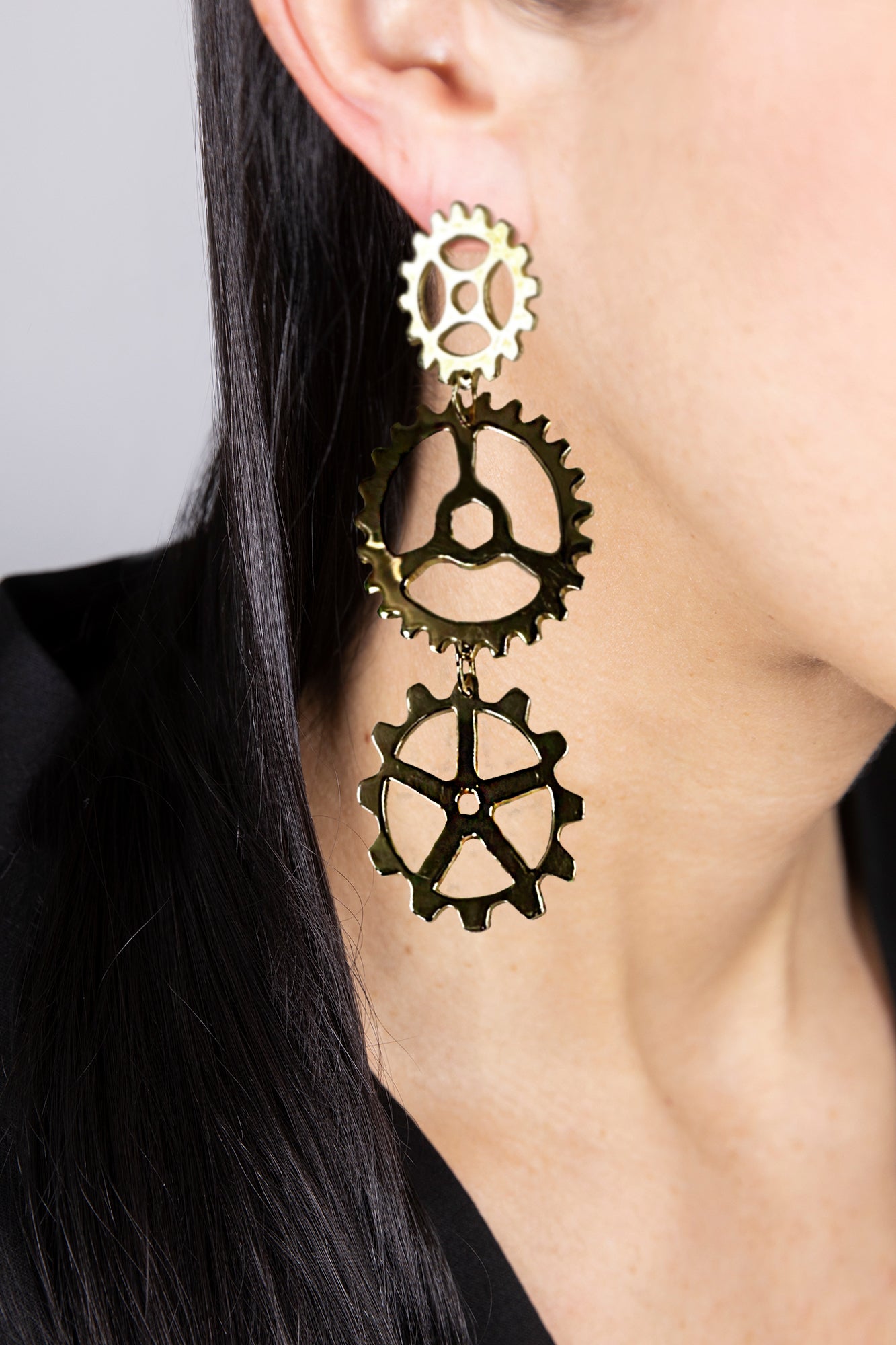 GEARWHEEL - Triple Gold Earring