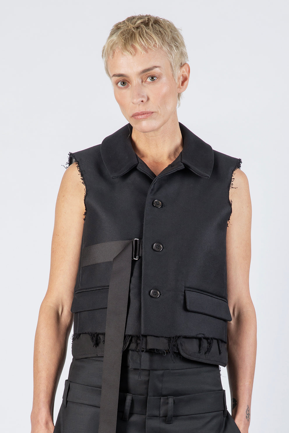 RIPPED - Vest