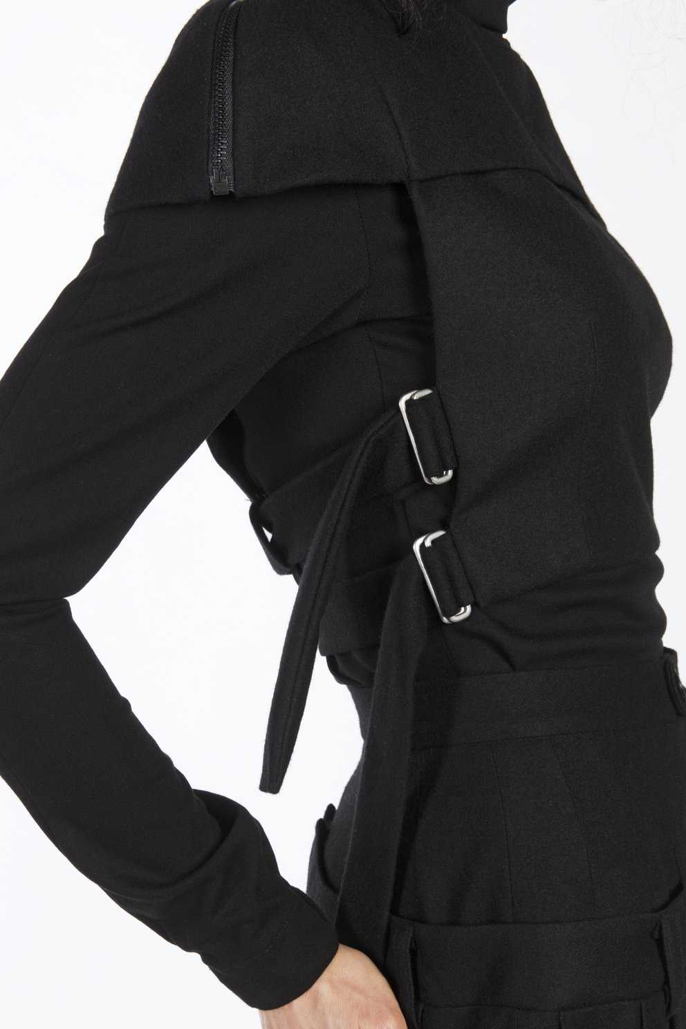 PROTECTOR - Shoulder Piece | esther perbandt