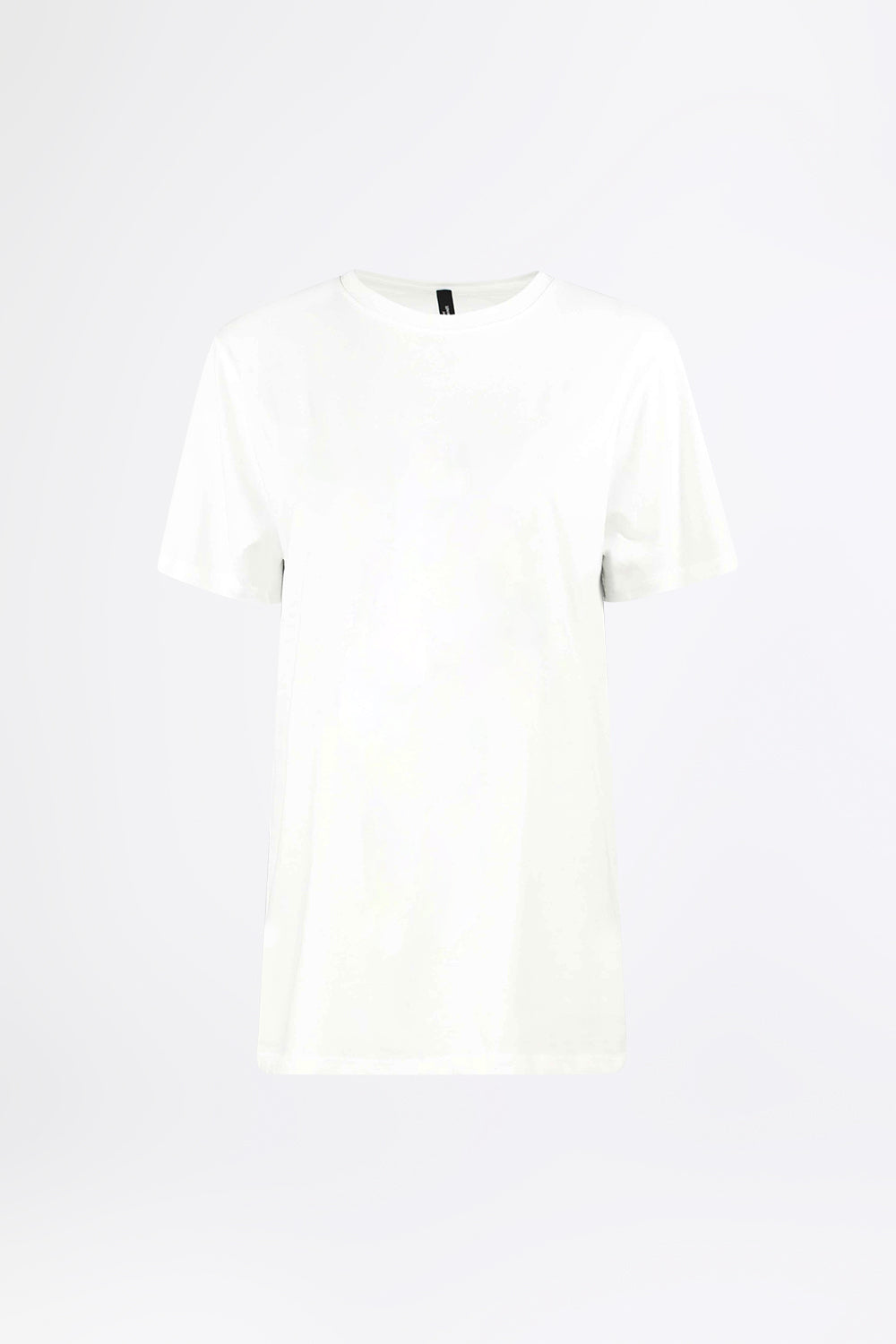 BASIC WHITE - T-Shirt