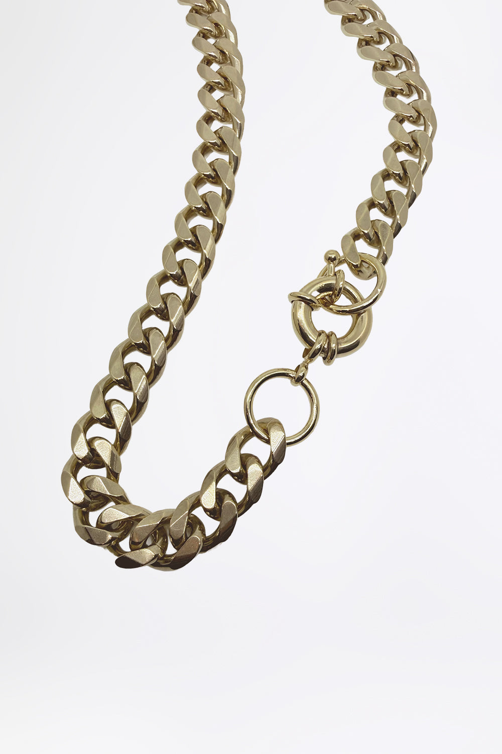 LACE - 重厚なネックレス ゴールド