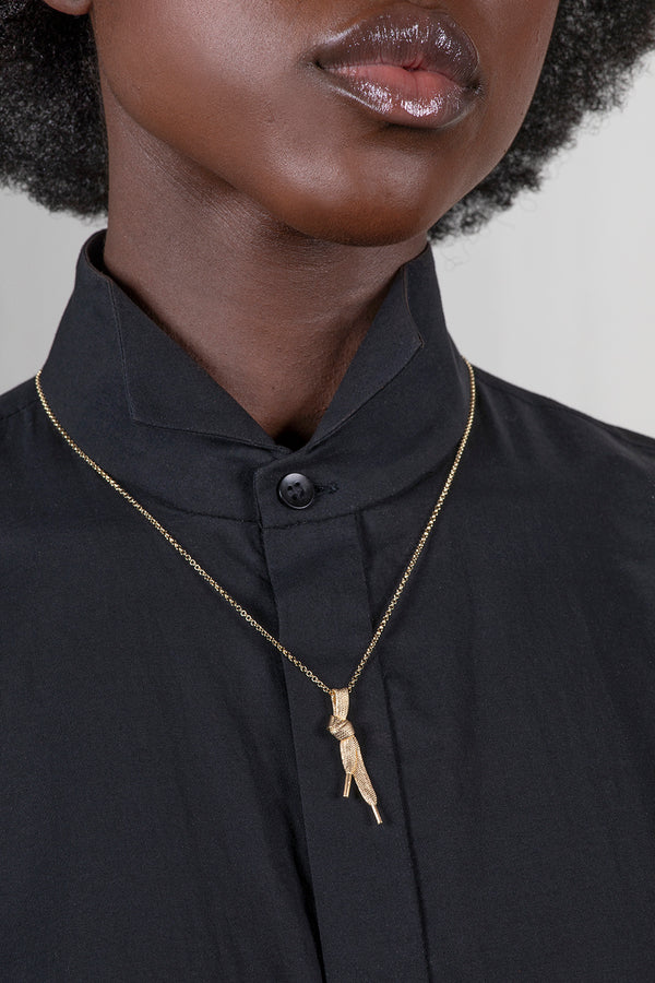 LACE - 繊細なネックレス ゴールド