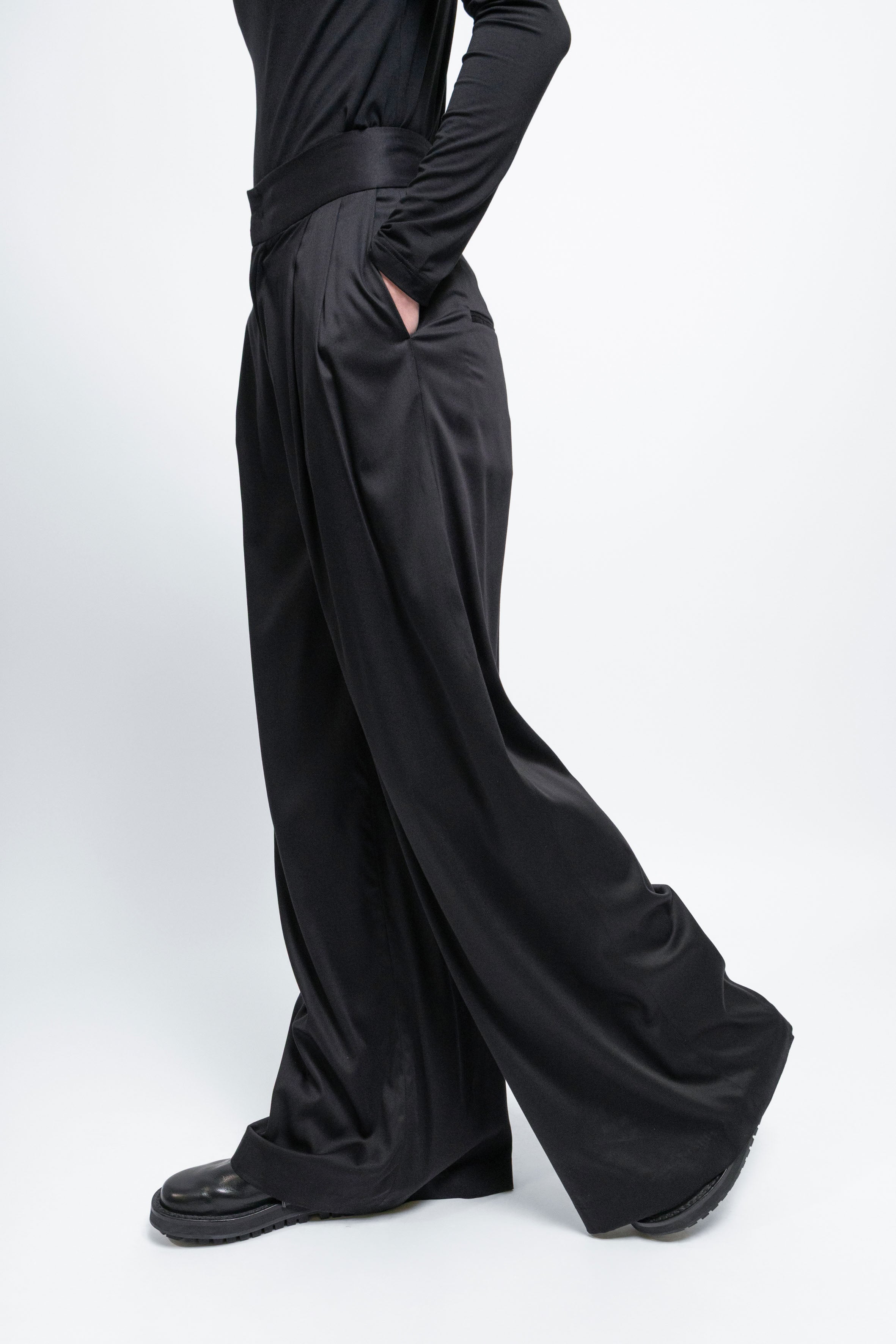 GEORGIA - Pants - Men