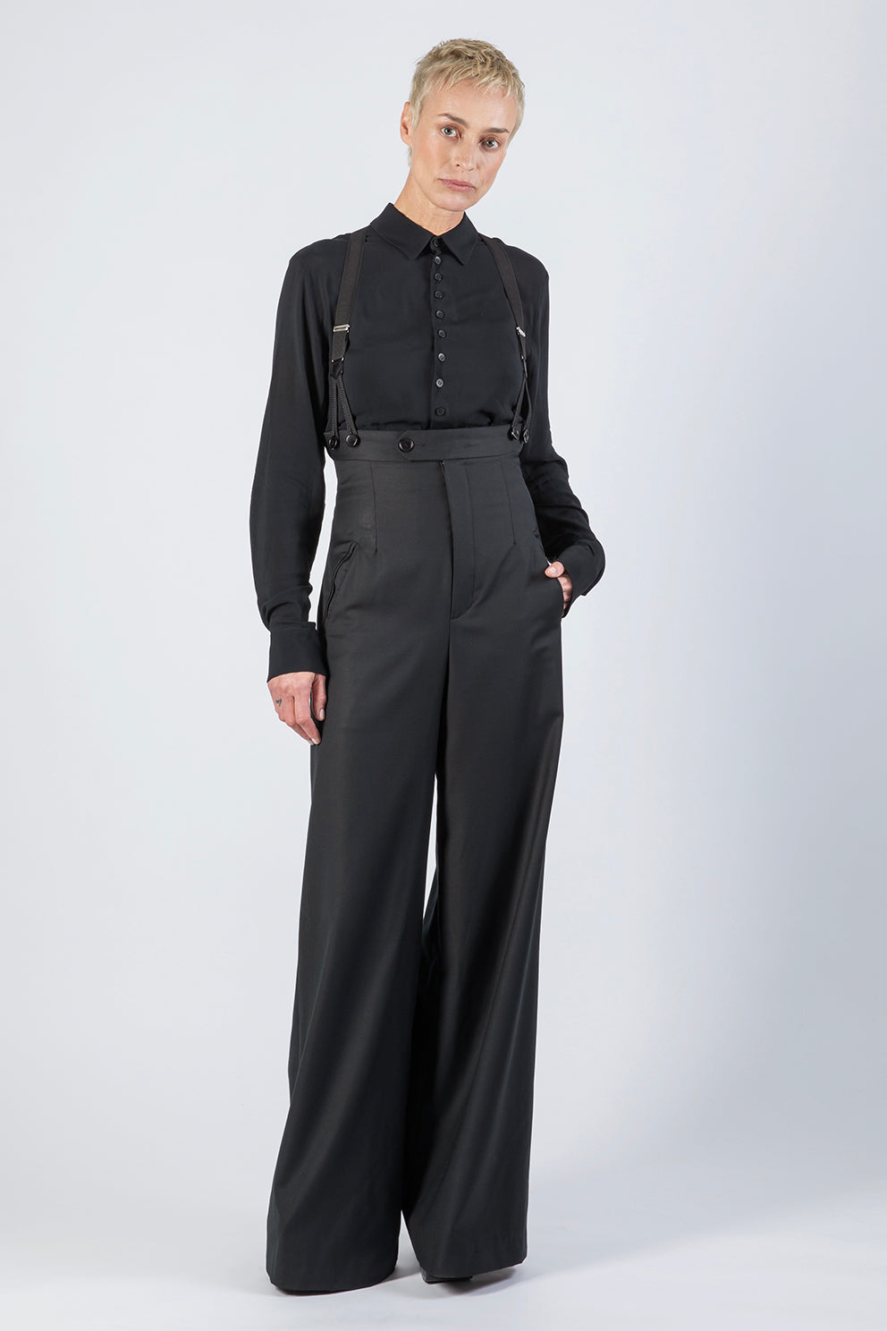 HIGHWAIST - Pants - Women