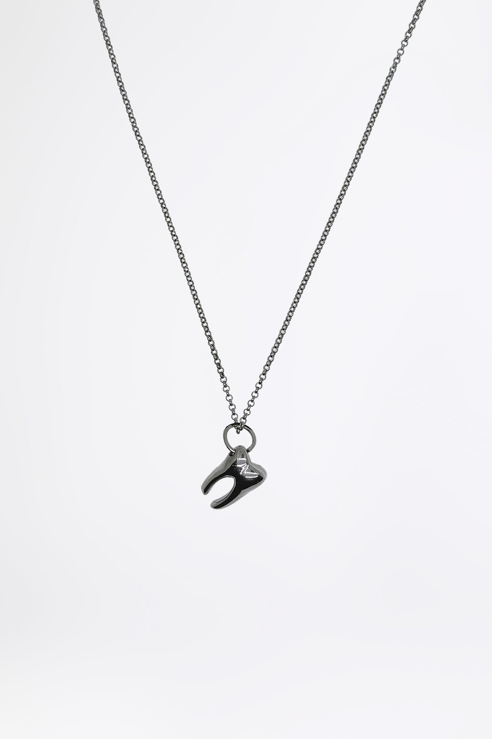 TOOTH - Short Necklace Silver