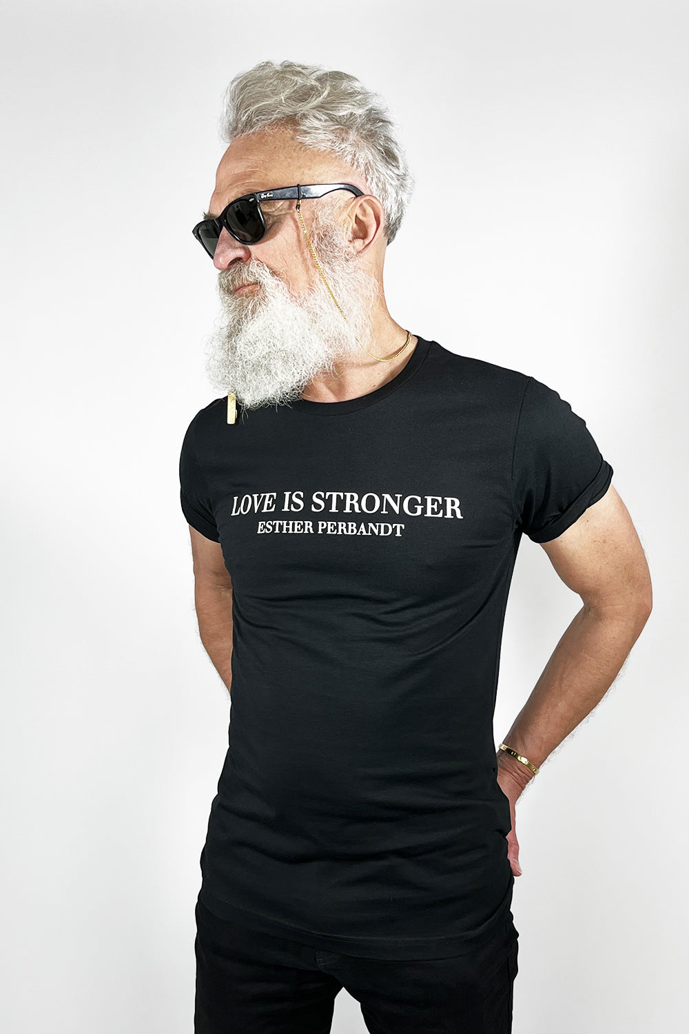 LOVE IS STRONGER - Statement T-Shirt - Men
