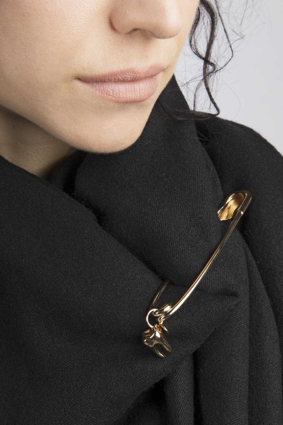TOOTH - Gold Safety pin